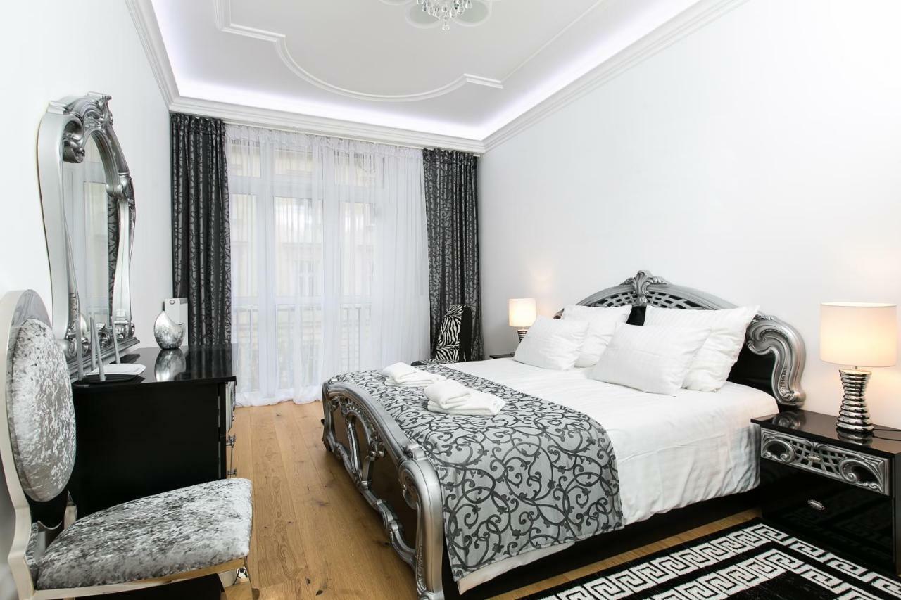Old Town Cristal Apartment By Otium Kraków Eksteriør billede